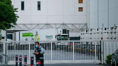 英國肉廠疫情再現(xiàn)，預(yù)包裝食品的安全隱憂與消費(fèi)者應(yīng)對